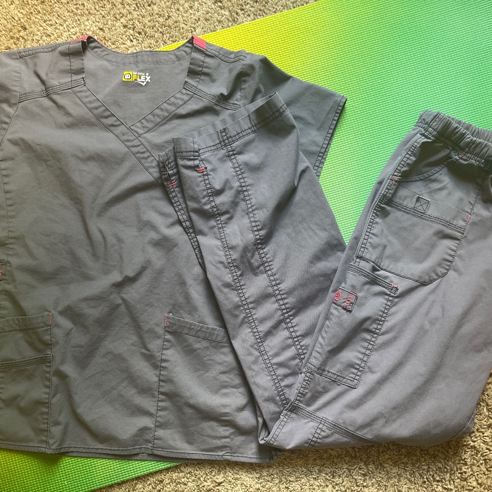 Wonderflex Scrub Set